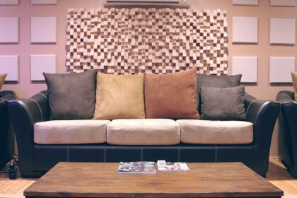 rum med akustikpanel